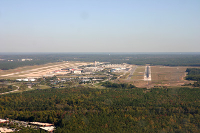 Raleigh Durham Internation Airport final rwy 5R