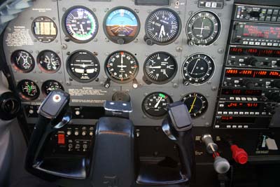 Cockpit Cessna 172