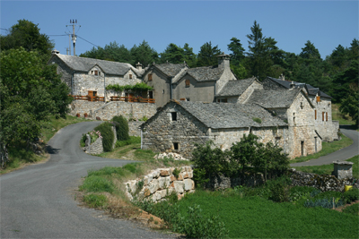 Peaceful settlement of Conques