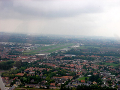 Lefthand circuit rwy 06 at Kortrijk EBKT