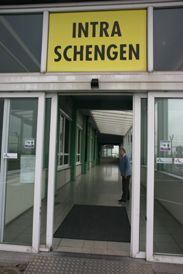 Entry into Ostend from Intra Schengen countries