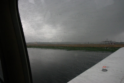 Rain, low clouds and windy instrument arrival in Berlin Tempelhof (EDDI)