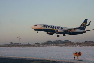 Second Ryanair going around !